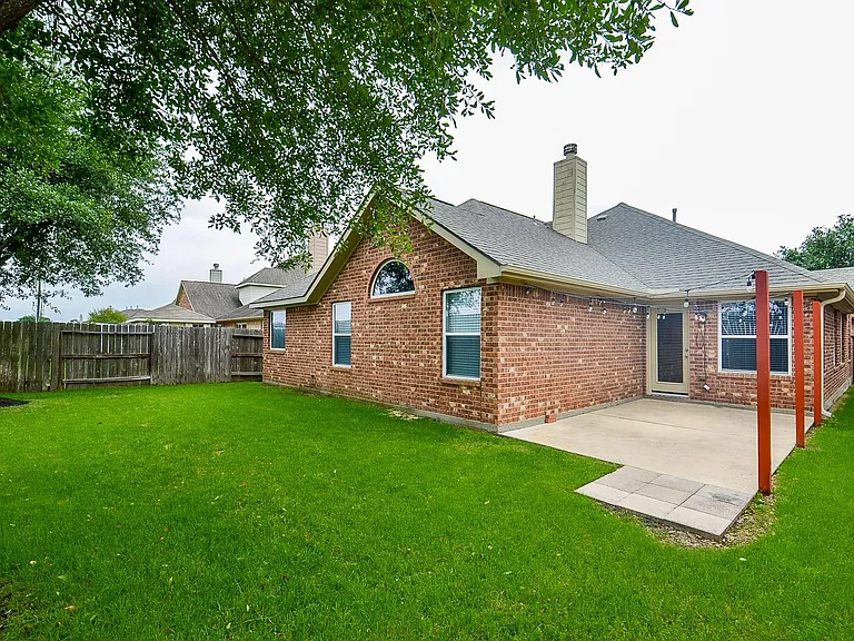 24514 Springwood Glen Ln — Photo 24