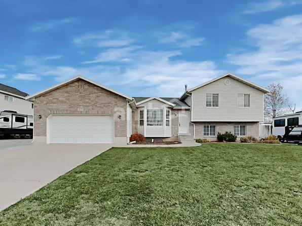 2277 S Allison Way, Syracuse, UT 84075