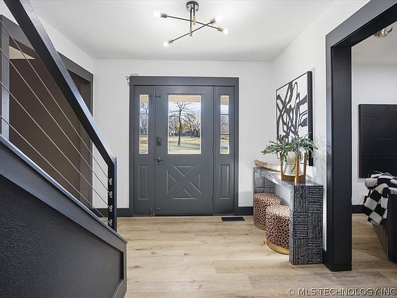 4th image of 2520 W Blackjack Ct N