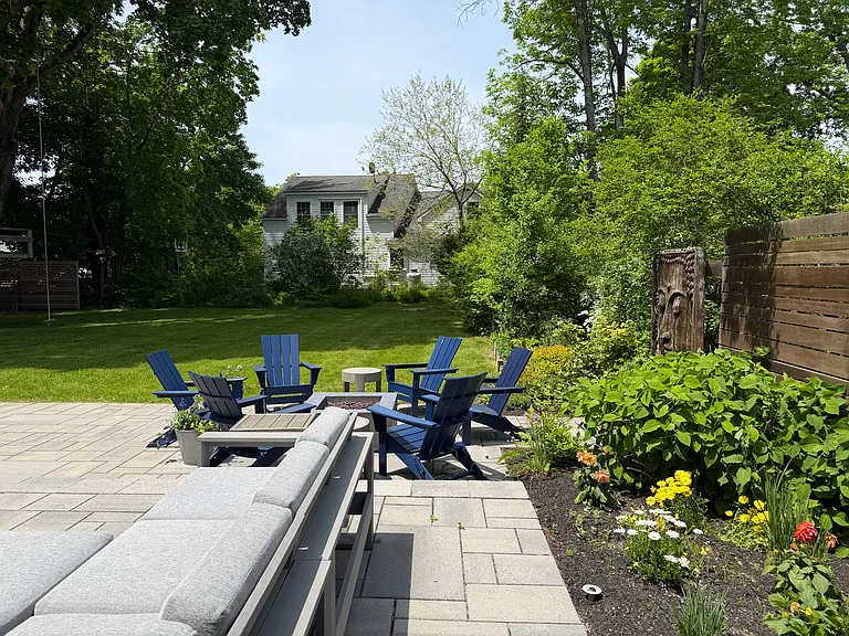 41 Baker St — Photo 14