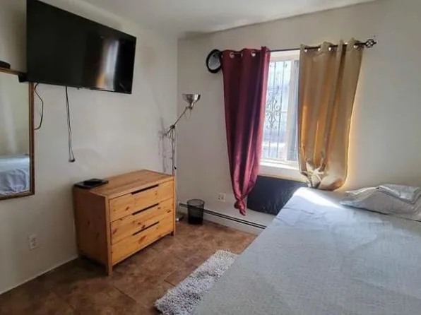 (undisclosed Address), Bronx, NY 10468