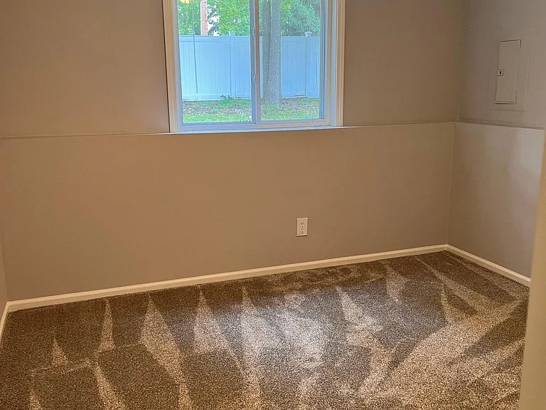 1257 Forest Hollow Ct SE — Photo 12