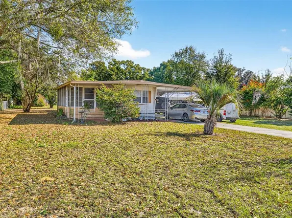 5548 Bruce Ln, Zephyrhills, FL 33543