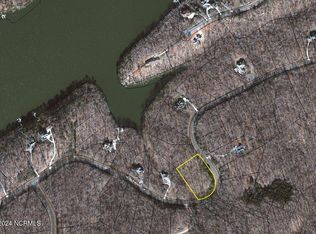 804 Rocky Cove Ln, Denton, NC 27239