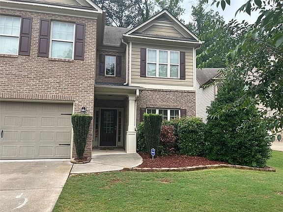 2nd image of 2660 Hartridge Dr SW