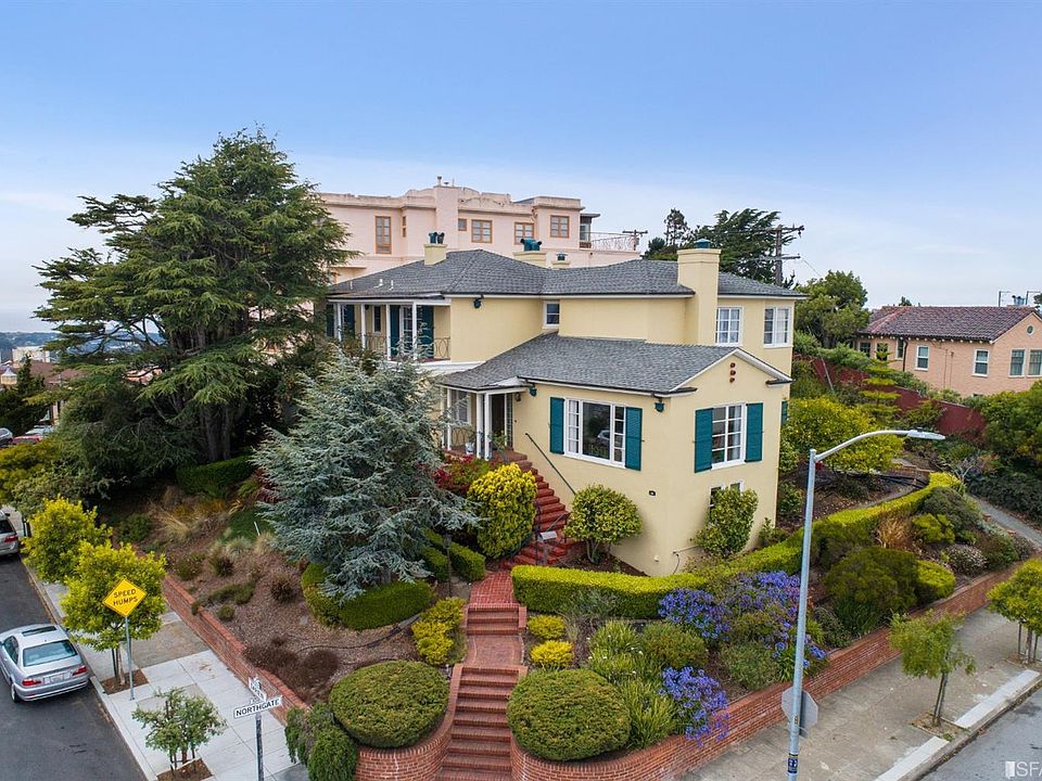 1st image of 895 Darien Way