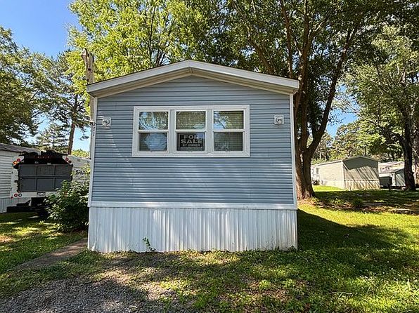 271 Green Oak Dr