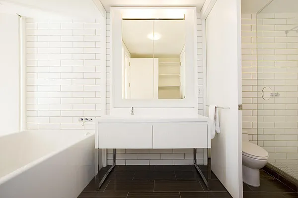 Rented by Keller Williams NYC | media 49