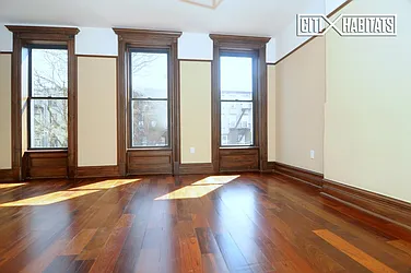 Rented by Citi Habitats