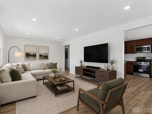 4th image of 1243 Student Ave