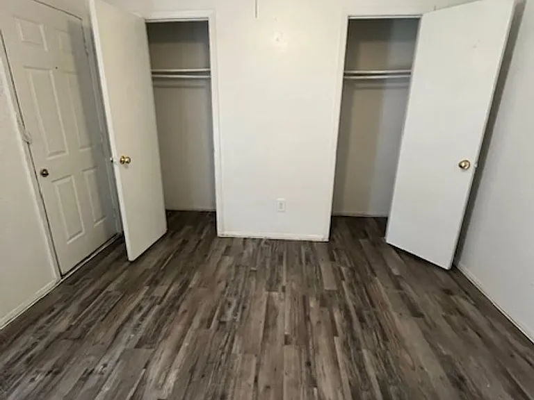 4716 Sycamore St — Photo 38