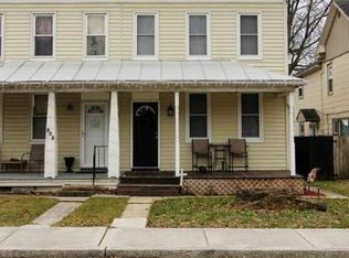 924 Stoverstown Rd, York, PA 17408