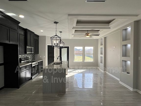 5th image of 10812 N Baylie Bear Dr