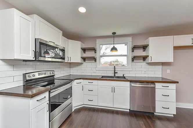 248 Bell Rd — Photo 2