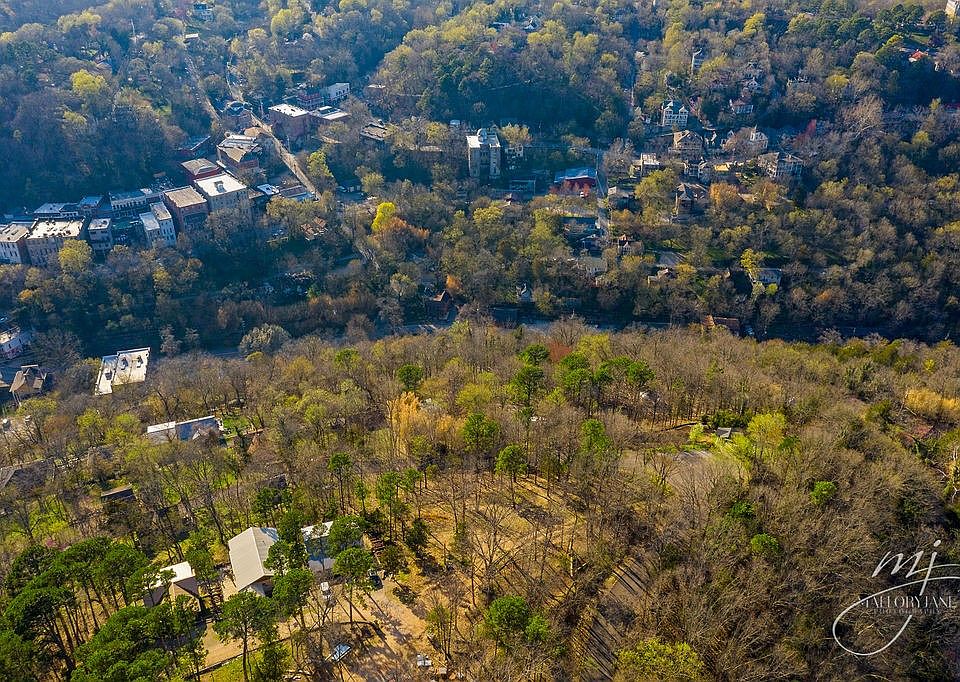 12 Corley Loop Eureka Springs AR Zillow