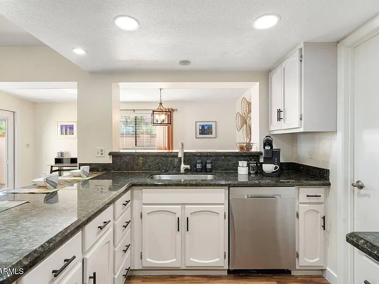 8742 E San Daniel Dr — Photo 15
