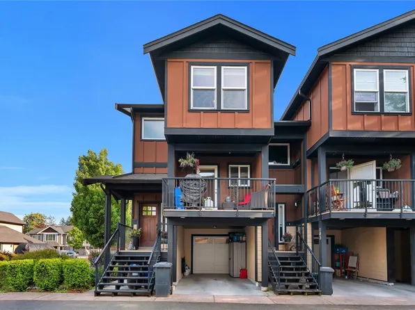 982 Rattanwood Pl #101, Langford, BC V9C 0C7