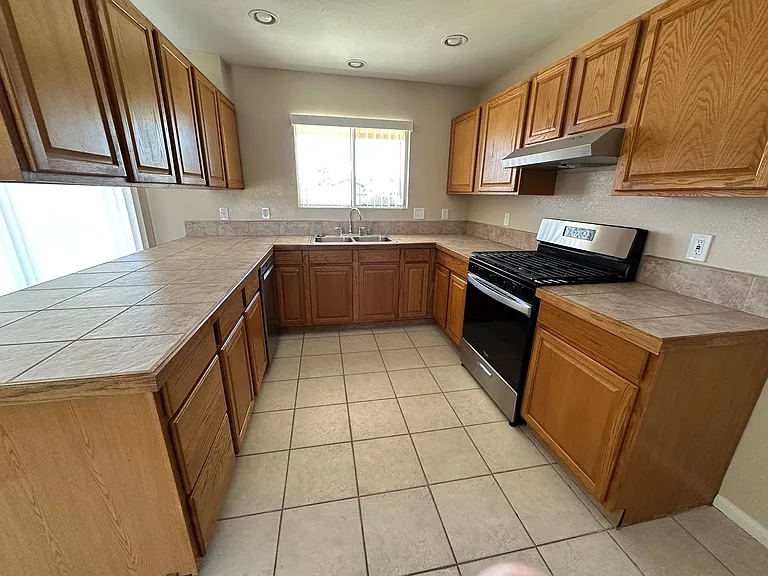 6629 La Habra Ave — Photo 6