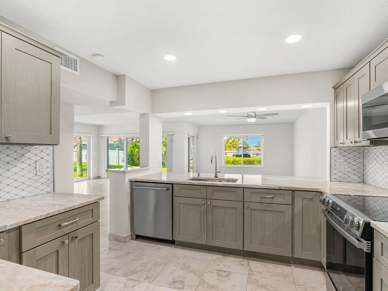 1700 Commodore Blvd — Photo 3