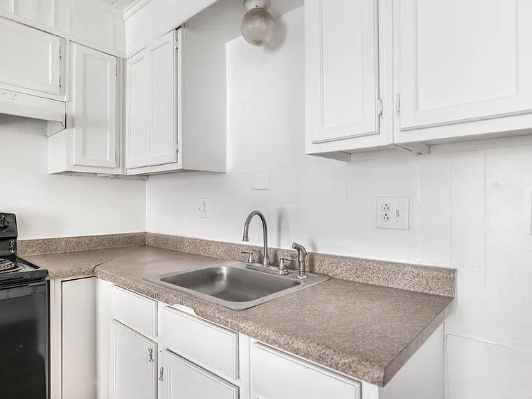 5741 Bloomfield Rd — Photo 17