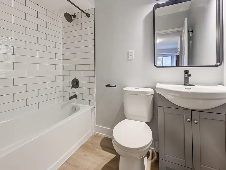 203 Mausser Ave #2 — Photo 5