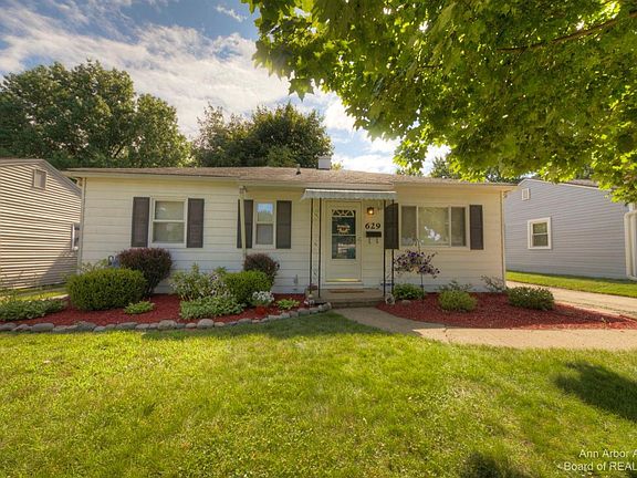 2nd image of 629 Dubie Ave