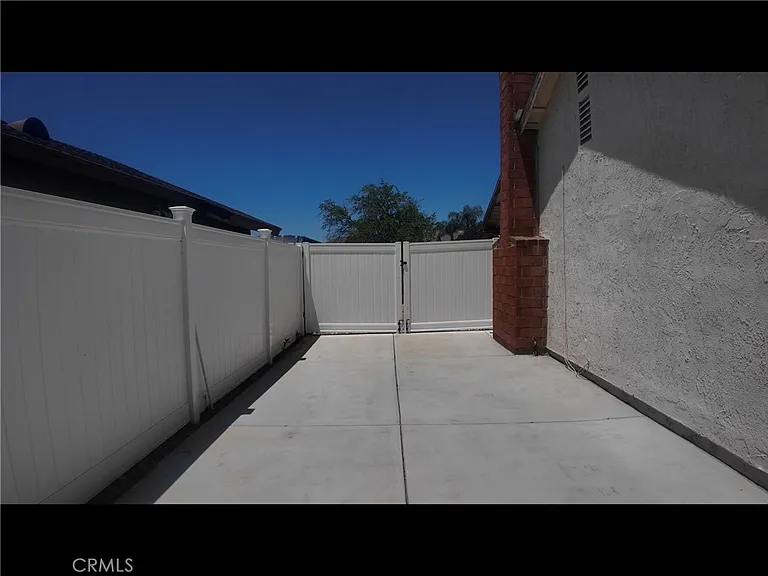 24519 Chippewa Trl — Photo 10