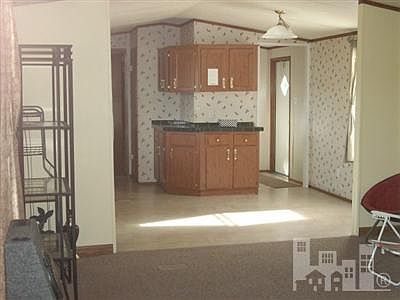 2nd image of 9005 NE Crooked Oak Court
