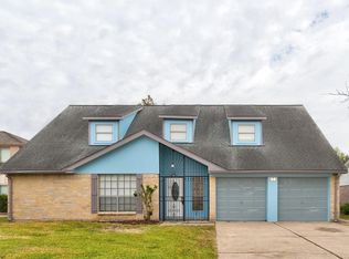 112 Cavalry Cir, League City, TX 77573