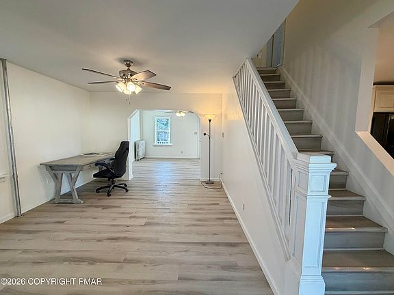 4th image of 169 E Catawissa St