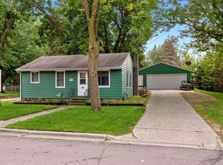 1025 2nd St SW, Faribault, MN 55021