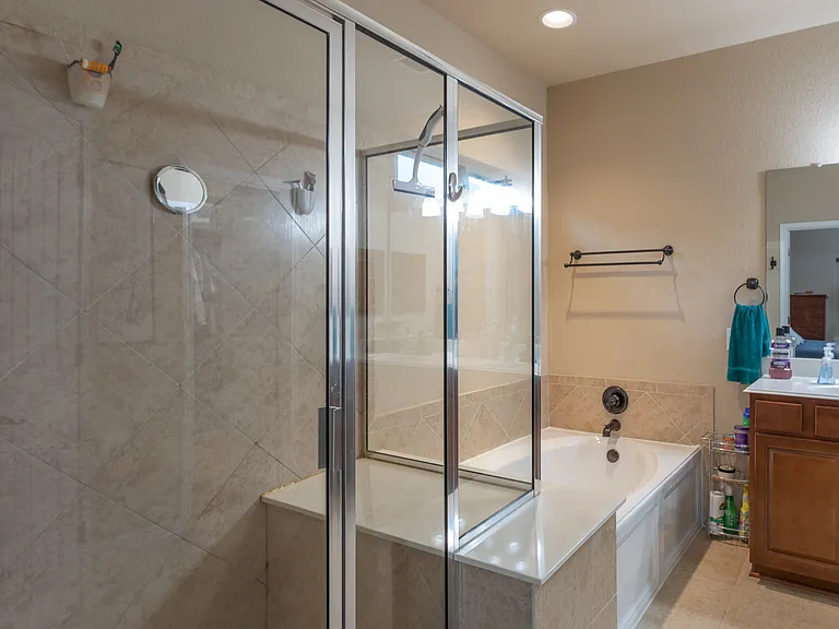 10803 Newcroft Pl — Photo 38