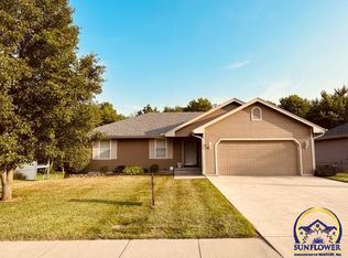 4009 SE 23rd Ter, Tecumseh, KS 66542