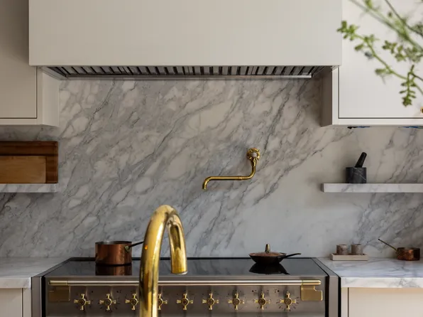 205 Clinton Street image 15 of 38