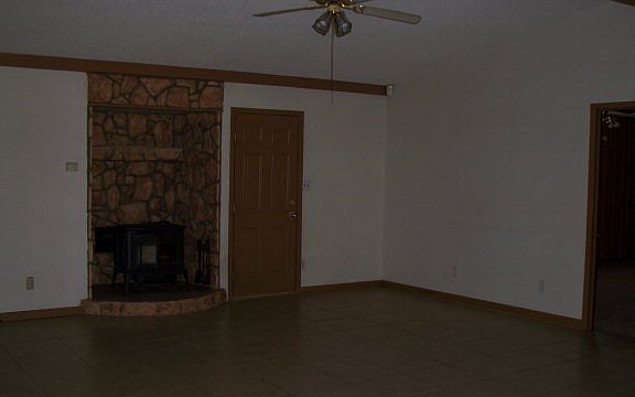 4th image of 10577 W 16th St