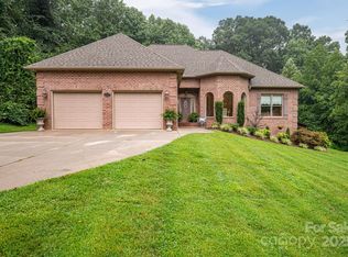 543 Roy Eaker Rd, Cherryville, NC 28021