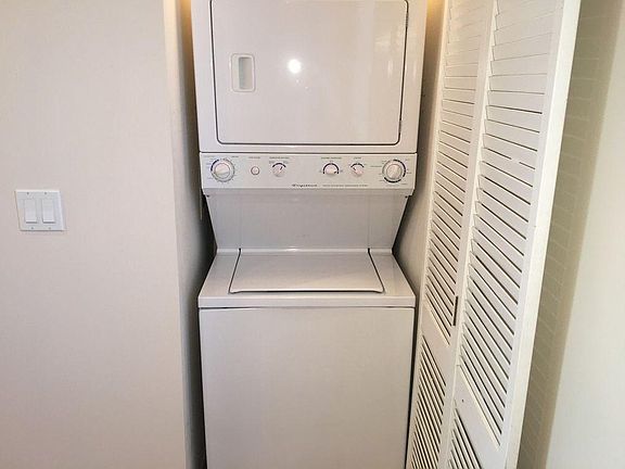 5th image of 4607 N Kimball Ave #1S