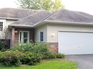 37328 Ironwood Ln, North Branch, MN 55056