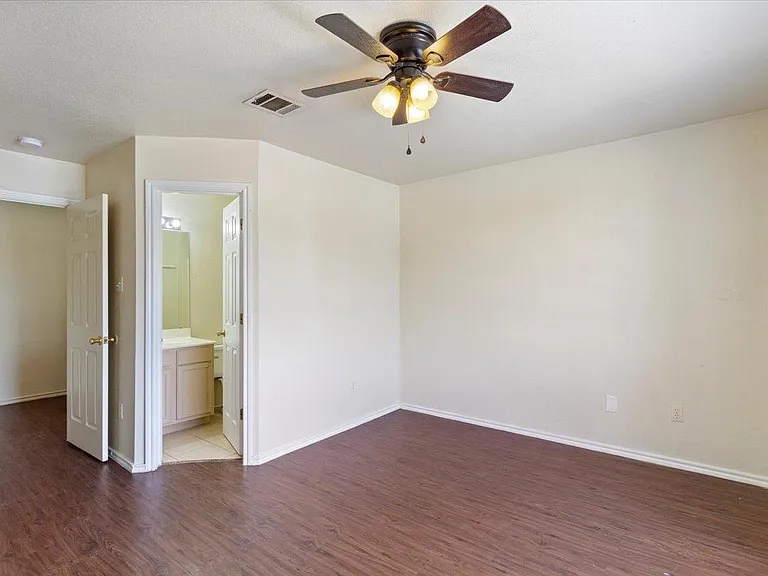 887 Sagewood Trl — Photo 12