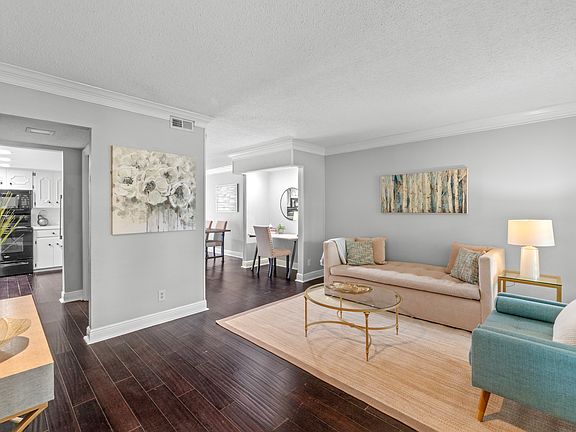 3rd image of 6109 Bullard Dr #2A