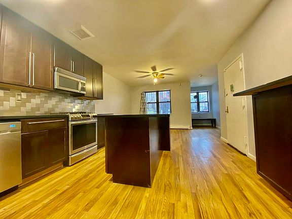 3rd image of 254 Saratoga Ave #1