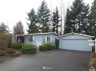 1124 Park Cir, Bothell, WA 98021