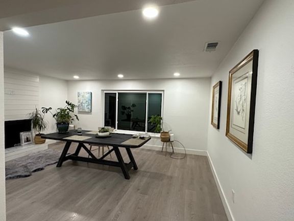 4th image of 5417 Primrose Dr