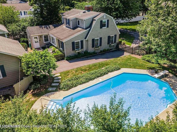604 Cherokee Ln