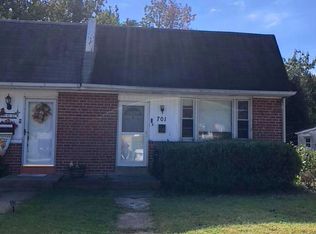 701 E 23rd St, Chester, PA 19013