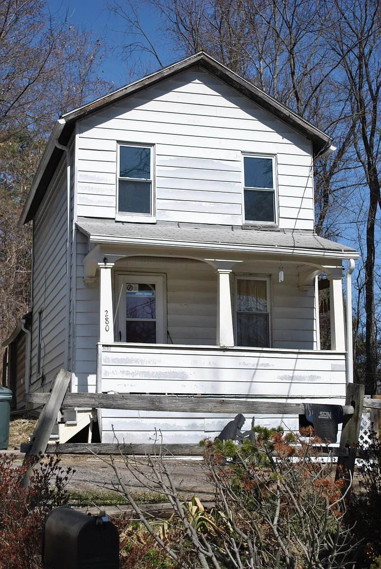 280 Temperance Hl photo 1