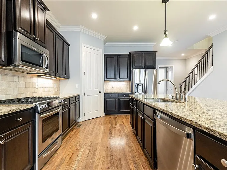3664 Brookhaven Manor Xing NE — Photo 25