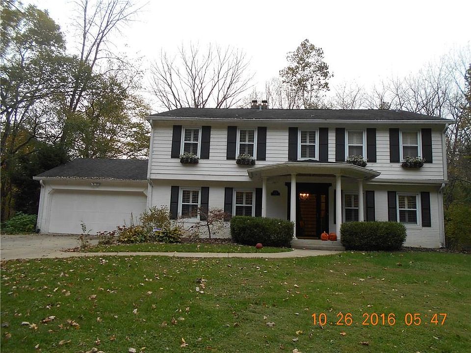 1st image of 635 Oakwood Dr