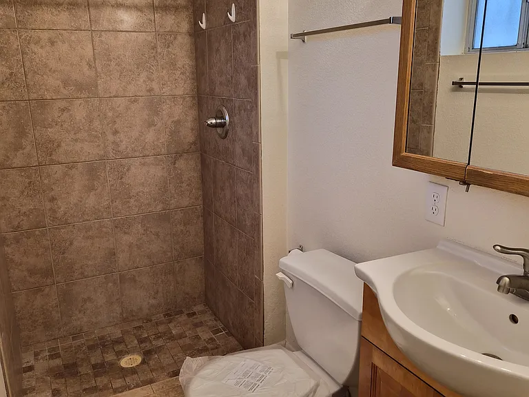 2642 N Calle De Romy — Photo 9