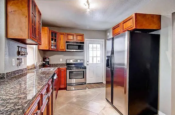 635 N Galapago St — Photo 11